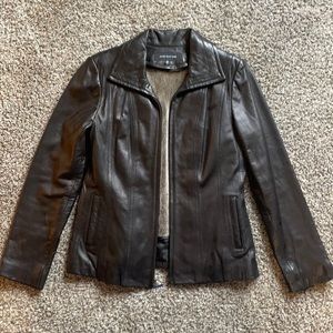 Jones New York leather jacket. Women’s medium.